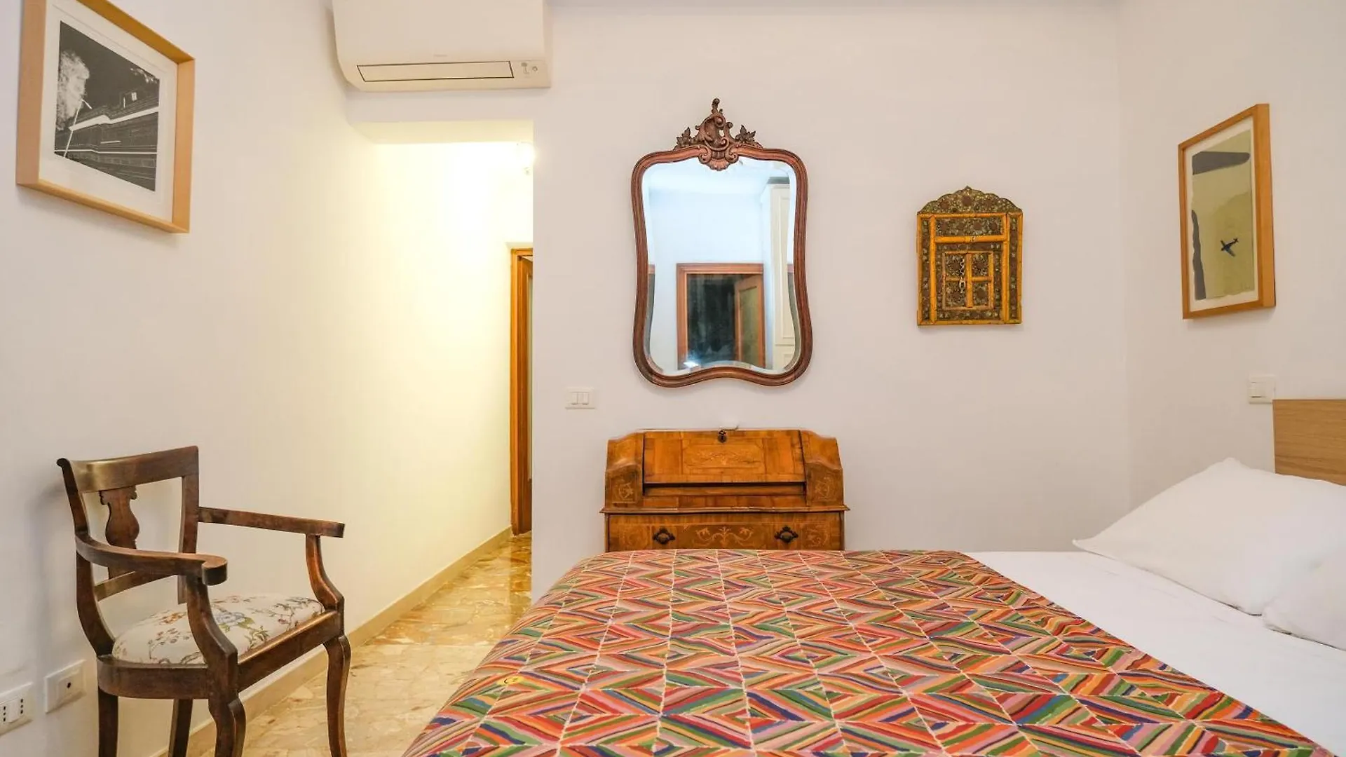 Art Apartment Rome City Center 0*,  Италия